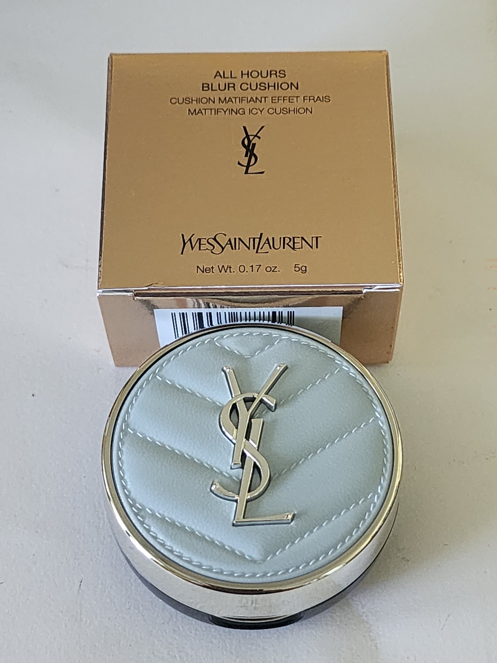Yves Saint Laurent All Hours Blur Cushion – Black Compact